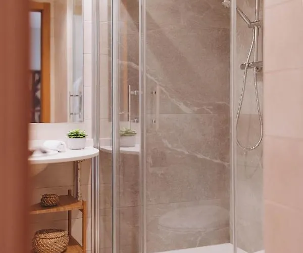 The Orbit Διαμέρισμα *